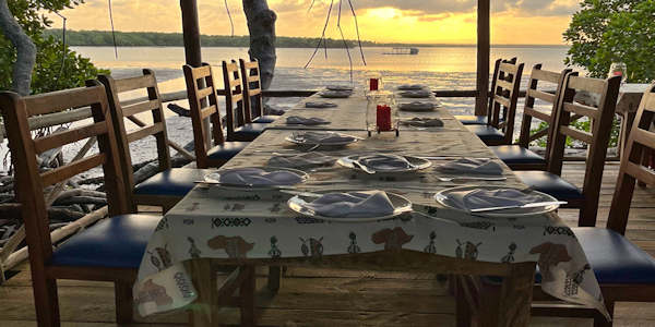 Kenia | Familie reizen | Prive safari reizen | Safari en Strand | Gecko resort sundowner - juli 2023 | OnsKenia Kenia | Familie reizen | Prive safari reizen | Safari en Strand | Gecko resort sundowner - juli 2023 | OnsKenia