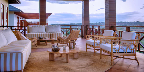 Acacia Farm Lodge  lounge 1e verdieping, Ngorongoro Krater in Tanzania