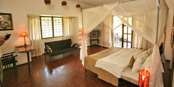 Ameg Lodge accommodatie inrichting standaard kamer, Kilimanjaro Nationaal Park in Tanzania