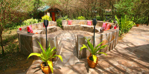 Aruba Mara Camp accommodatie kampvuur terras, Masai Mara in Kenia