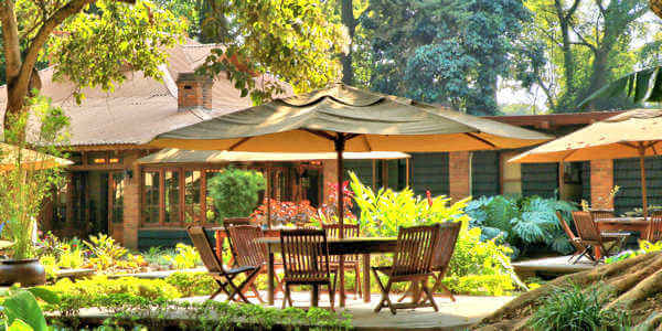 Arusha Coffee Lodge klik voor verdere informatie! Arusha Coffee Lodge klik voor verdere informatie!