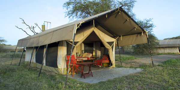 Camp Zebra standaard safaritent, Serengeti Nationaal Park in Tanzania Camp Zebra standaard safaritent, Serengeti Nationaal Park in Tanzania