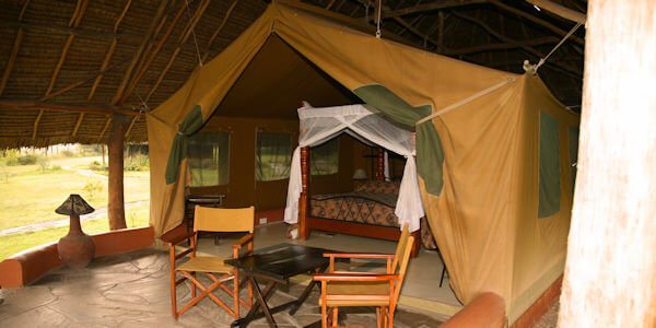 Egret Savannah Camp interieur safaritent, Nakuru Nationaal Park in Kenia Egret Savannah Camp interieur safaritent, Nakuru Nationaal Park in Kenia
