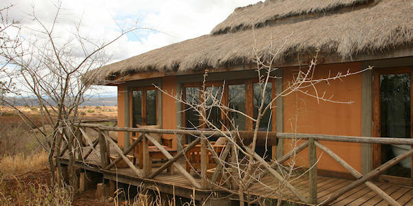 Escarpment Luxury Lodge accommodatie chalet exterieur, Manyara Nationaal Park in Tanzania Escarpment Luxury Lodge accommodatie chalet exterieur, Manyara Nationaal Park in Tanzania