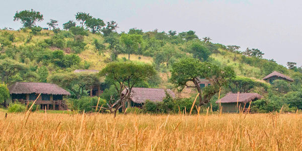 Grumeti Migration Camp vergezicht op savanne, Serengeti Nationaal Park in Tanzania Grumeti Migration Camp vergezicht op savanne, Serengeti Nationaal Park in Tanzania
