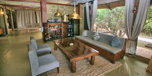 Interieur lounge en bar Interieur lounge en bar