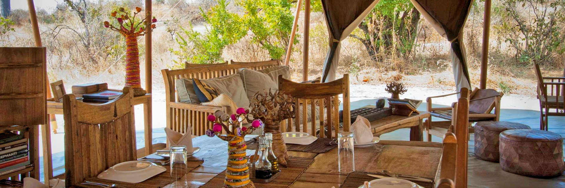 Kigelia Ruaha een rustiek safarikamp aan de Ifuguru rivier in Ruaha National Park. Kigelia Ruaha een rustiek safarikamp aan de Ifuguru rivier in Ruaha National Park.