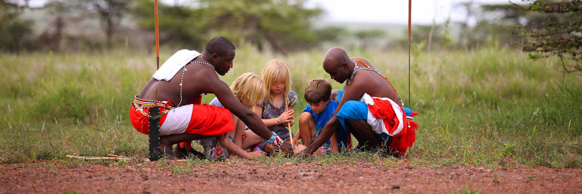 Kindvriendelijke safari reizen door Kenia en Tanzania. Een avontuurlijke reis voor het hele gezin. Kindvriendelijke safari reizen door Kenia en Tanzania. Een avontuurlijke reis voor het hele gezin.
