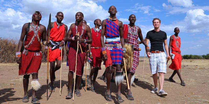 Culturele ervaringen zorgen voor een educatief karakter van een safari rondreis door Oost Afrika. Culturele ervaringen zorgen voor een educatief karakter van een safari rondreis door Oost Afrika.