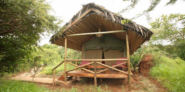 Kirurumu Manyara Lodge accommodatie schaduwrijk terras safaritent, Manyara Nationaal Park in Tanzania Kirurumu Manyara Lodge accommodatie schaduwrijk terras safaritent, Manyara Nationaal Park in Tanzania