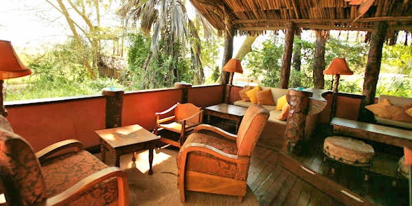 Kisima Ngeda Tented Camp accommodatie inrichting lounge, Lake Eyasi in Tanzania Kisima Ngeda Tented Camp accommodatie inrichting lounge, Lake Eyasi in Tanzania
