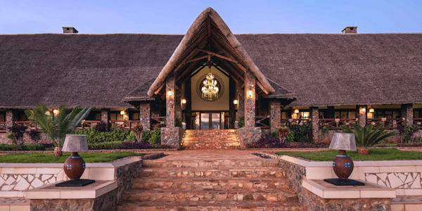 Lake Manyara Kilimamoja Lodge kilimamodja entree, Manyara Nationaal Park in Tanzania Lake Manyara Kilimamoja Lodge kilimamodja entree, Manyara Nationaal Park in Tanzania