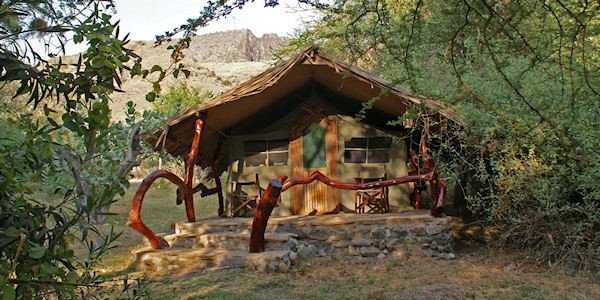 Lake Natron Tented Camp klik voor verdere informatie! Lake Natron Tented Camp klik voor verdere informatie!