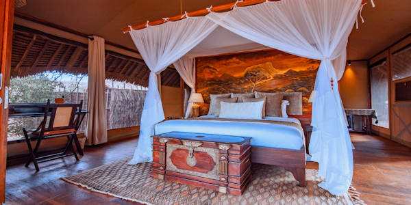 Larsens Camp accommodatie deluxe safaritent interieur, Samburu Nationaal Reservaat in Kenia