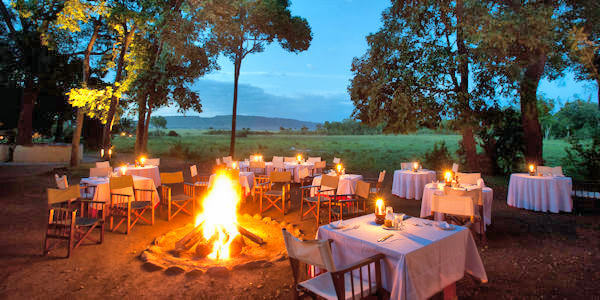 Little Governors Camp accommodatie al fresco dineren, Masai Mara in Kenia Little Governors Camp accommodatie al fresco dineren, Masai Mara in Kenia
