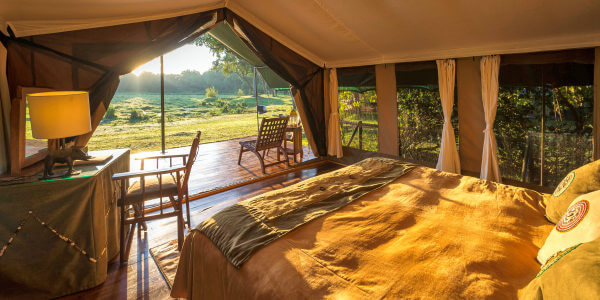 Little Governors Camp accommodatie interieur safaritent, Masai Mara in Kenia Little Governors Camp accommodatie interieur safaritent, Masai Mara in Kenia