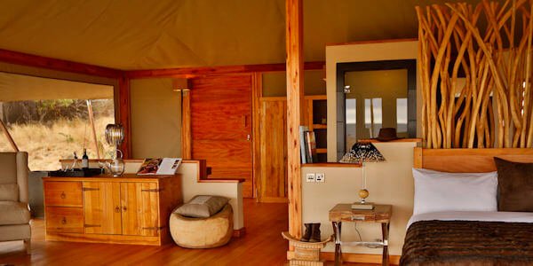 Loisaba Tented Camp accommodatie suite interieur, Laikipia in Kenia Loisaba Tented Camp accommodatie suite interieur, Laikipia in Kenia