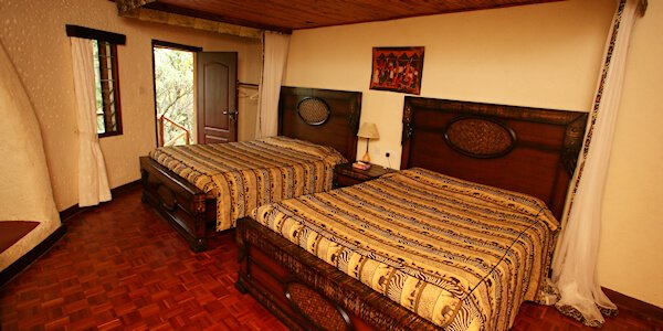 Masai Mara Sopa Lodge inrichting standaard kamer, Masai Mara in Kenia Masai Mara Sopa Lodge inrichting standaard kamer, Masai Mara in Kenia