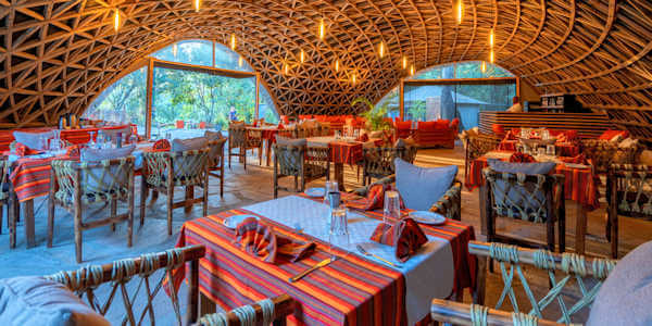 Matira Bushcamp restaurant the dome, Masai Mara in Kenia