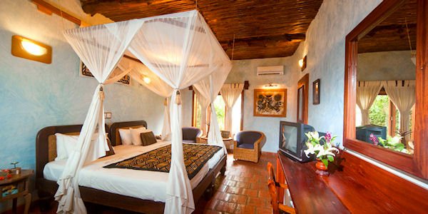 Nomad Beach Resort sea breeze, Diani Beach in Kenia Nomad Beach Resort sea breeze, Diani Beach in Kenia