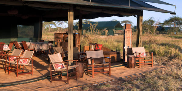 Nyikani Migration Camp lounge, Serengeti Nationaal Park in Tanzania Nyikani Migration Camp lounge, Serengeti Nationaal Park in Tanzania