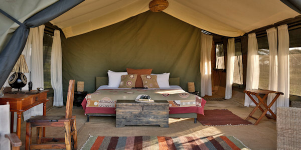 Nyikani Migration Camp tweepersoons safaritent, Serengeti Nationaal Park in Tanzania Nyikani Migration Camp tweepersoons safaritent, Serengeti Nationaal Park in Tanzania