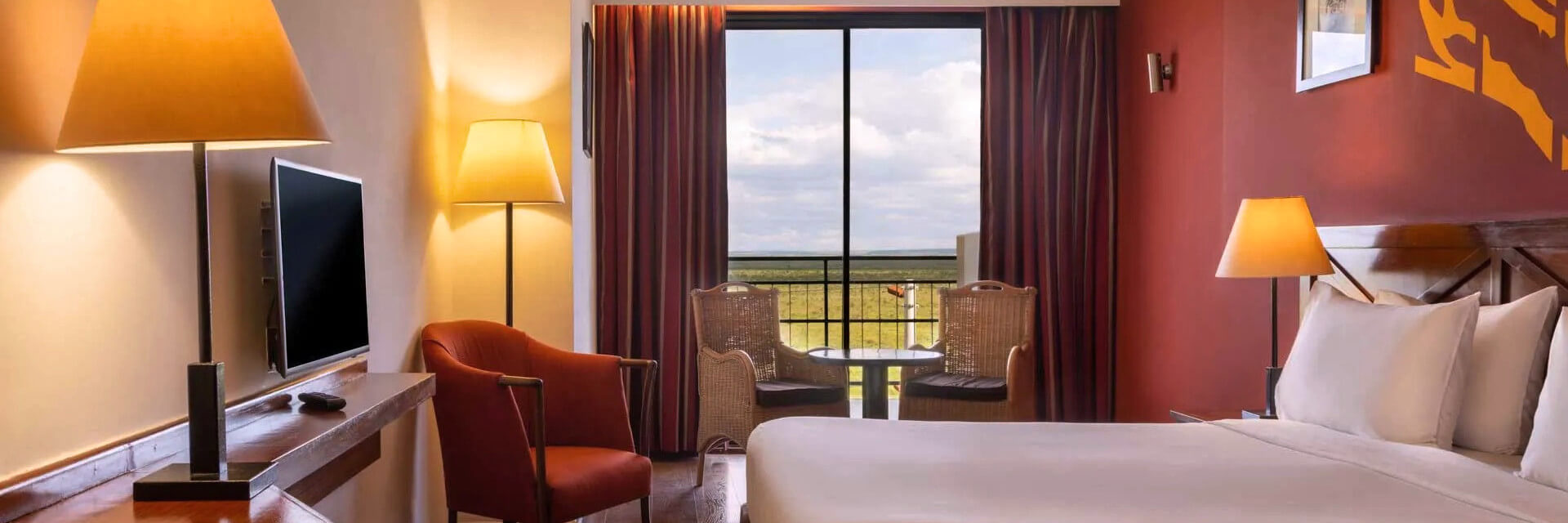 Ole Sereni Hotel is een modern hotel direct gelegen aan de rand van het Nairobi Nationaal Park Ole Sereni Hotel is een modern hotel direct gelegen aan de rand van het Nairobi Nationaal Park