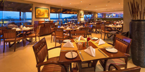 Ole Sereni accommodatie restaurant big five, Nairobi in Kenia Ole Sereni accommodatie restaurant big five, Nairobi in Kenia
