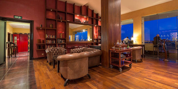 Ole Sereni lounge eagle steakhouse, Nairobi in Kenia Ole Sereni lounge eagle steakhouse, Nairobi in Kenia