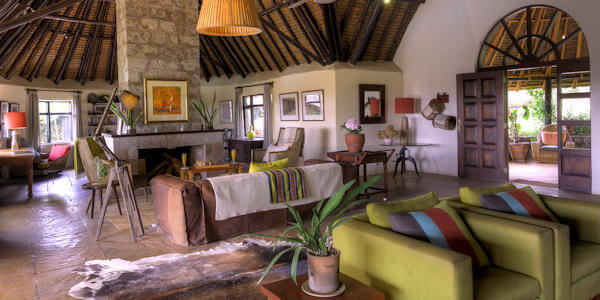 Ololo Safari Lodge ranchhouse interieur, Nairobi in Kenia Ololo Safari Lodge ranchhouse interieur, Nairobi in Kenia