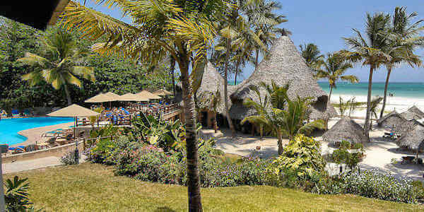 Pinewood Beach Resort & Spa klik voor verdere informatie! Pinewood Beach Resort & Spa klik voor verdere informatie!