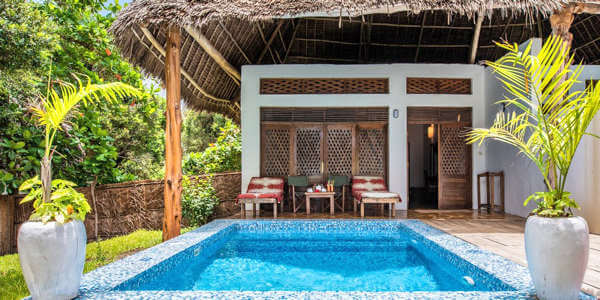 Pongwe Beach Hotel seaview suite dompelbad, Zanzibar in Tanzania Pongwe Beach Hotel seaview suite dompelbad, Zanzibar in Tanzania