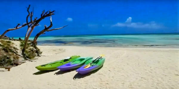 Pongwe Beach Hotel accommodatie kajak gratis gebruik, Zanzibar in Tanzania Pongwe Beach Hotel accommodatie kajak gratis gebruik, Zanzibar in Tanzania