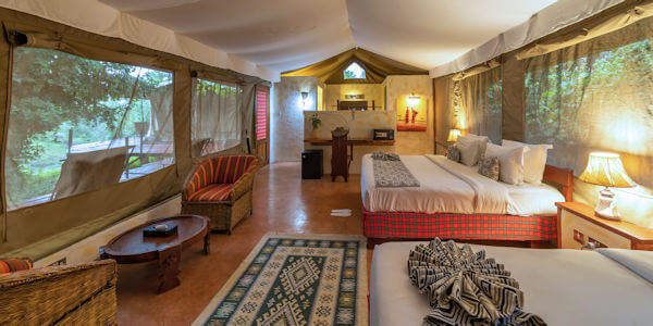 PrideInn Mara luxury rivertent - interieur, Masai Mara in Kenia PrideInn Mara luxury rivertent - interieur, Masai Mara in Kenia