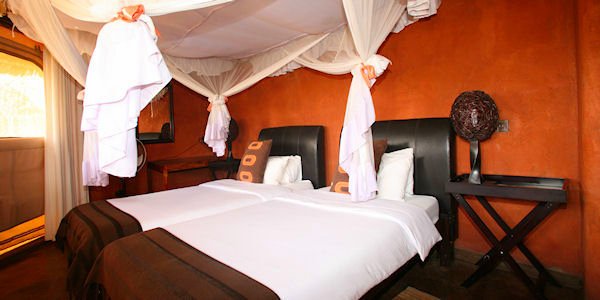 Rift Valley Lodge accommodatie inrichting chalet, Manyara Nationaal Park in Tanzania Rift Valley Lodge accommodatie inrichting chalet, Manyara Nationaal Park in Tanzania