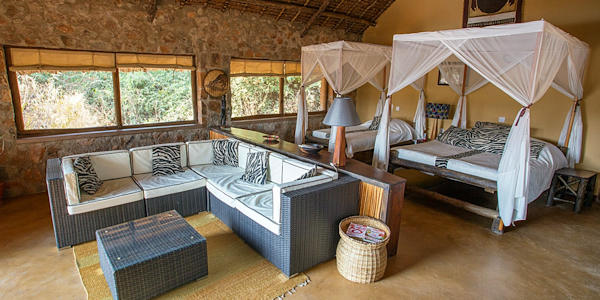 Ruaha River Lodge interieur cottage, Ruaha Nationaal Park in Tanzania Ruaha River Lodge interieur cottage, Ruaha Nationaal Park in Tanzania