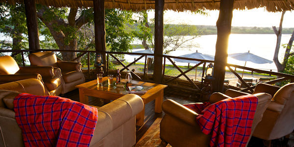 Rufiji River Camp accommodatie uitzicht lounge, Nyerere Nationaal Park in Tanzania Rufiji River Camp accommodatie uitzicht lounge, Nyerere Nationaal Park in Tanzania