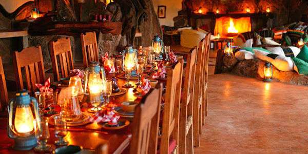 Sabuk Lodge restaurant & lounge, Laikipia in Kenia Sabuk Lodge restaurant & lounge, Laikipia in Kenia