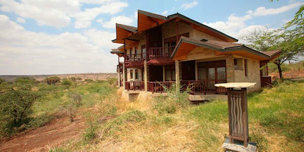 Samburu Simba Lodge accommodaties worden aangeboden op de begane grond en eerste verdieping. Samburu Nationaal Reservaat in Kenia
