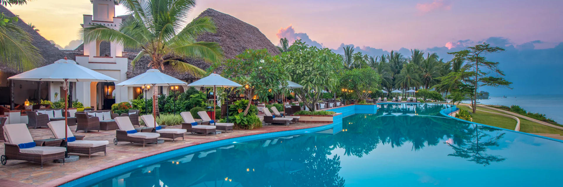 Sea Cliff Resort & Spa luxe strandaccommodatie aan het strand van Mangapwani op het exotische Zanzibar eiland Sea Cliff Resort & Spa luxe strandaccommodatie aan het strand van Mangapwani op het exotische Zanzibar eiland