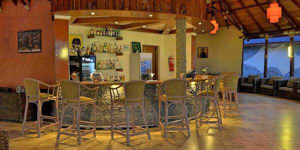 Sentrim Elementaita Lodge bar & lounge, Elmenteita Meer in Kenia