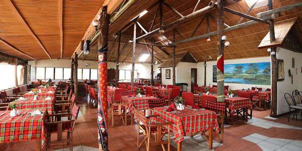 Sentrim Mara Camp restaurant interieur, Masai Mara in Kenia Sentrim Mara Camp restaurant interieur, Masai Mara in Kenia