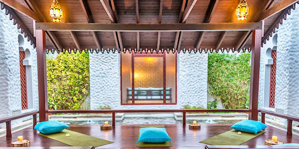 Serena Beach Resort & Spa maisha spa yoga centre, Bamburi en Shanzu Beach in Kenia Serena Beach Resort & Spa maisha spa yoga centre, Bamburi en Shanzu Beach in Kenia