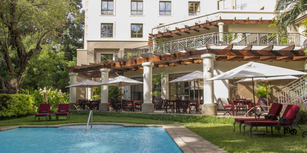 Southern Sun Hotel - Dar es Salaam klik voor verdere informatie! Southern Sun Hotel - Dar es Salaam klik voor verdere informatie!
