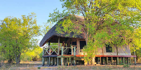 Tarangire River Camp klik voor verdere informatie! Tarangire River Camp klik voor verdere informatie!