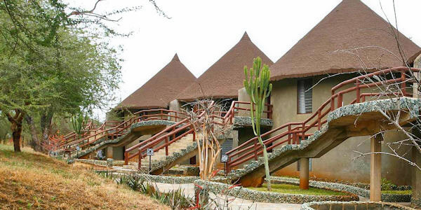 Tarangire Sopa Lodge exterieur standaardkamer, Tarangire Nationaal Park in Tanzania Tarangire Sopa Lodge exterieur standaardkamer, Tarangire Nationaal Park in Tanzania