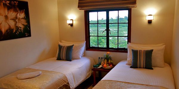 Accommodatie tweepersoonskamer wordt aangeboden op basis van twee enkelpersoonsbedden, accommodatie Aberdare Nationaal Park in Kenia