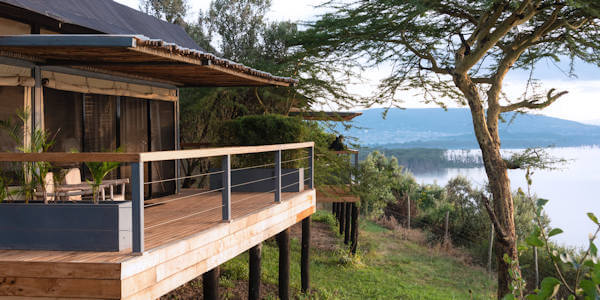 The Cliff Kenya verandadek uitzicht nakuru, Nakuru Nationaal Park in Kenia