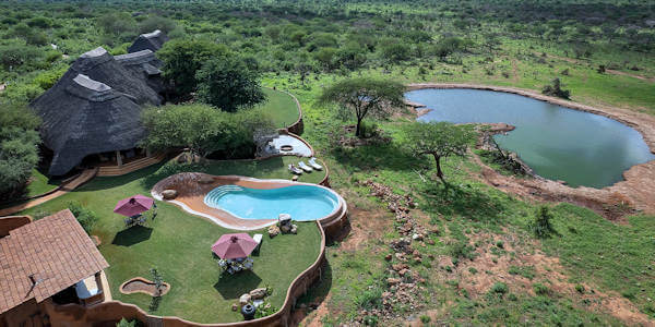 The Hildana Lodge hildana lodge ligging, Tsavo West Nationaal Park in Kenia The Hildana Lodge hildana lodge ligging, Tsavo West Nationaal Park in Kenia