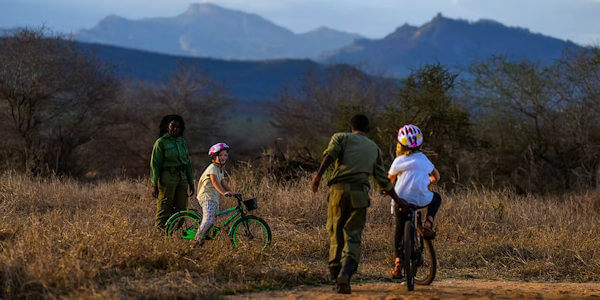 The Hildana Lodge accommodatie mountainbike trail, Tsavo West Nationaal Park in Kenia The Hildana Lodge accommodatie mountainbike trail, Tsavo West Nationaal Park in Kenia